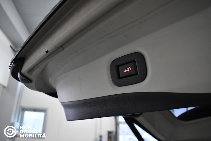 NISSAN X-Trail 1.6 dCi 4WD Tekna